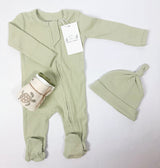 Pistachio Baby Gift Set